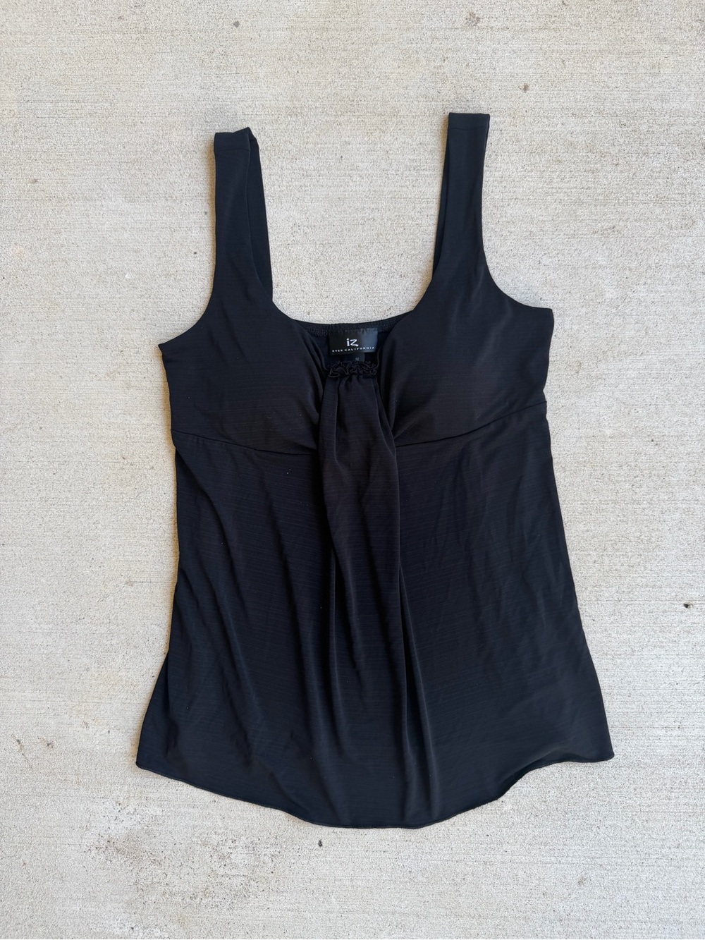 IZ Byer California Black Flowy Tank Top with padding